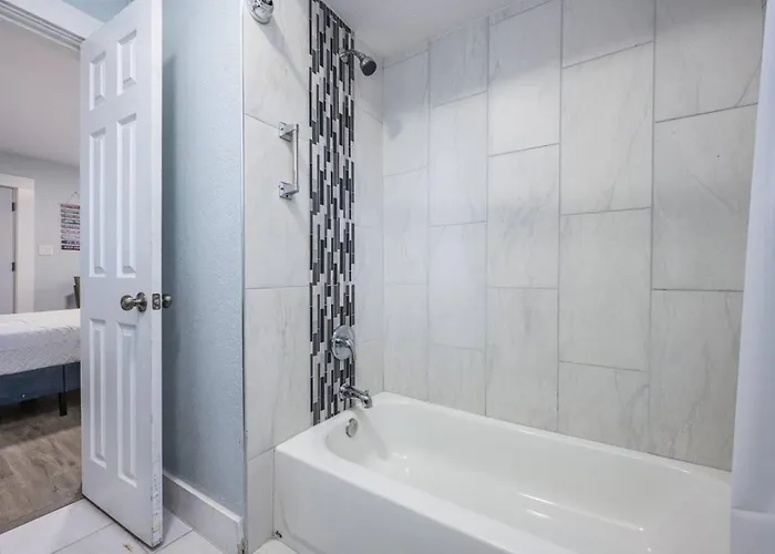 Holiday home Unit 18 Bright Minutes To Beaches Pensacola