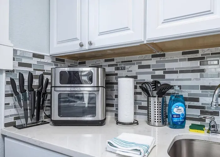 Unit 18 Bright Minutes To Beaches Holiday home